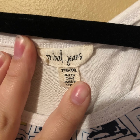 Multi-patterned Tank - Picture 2 of 2